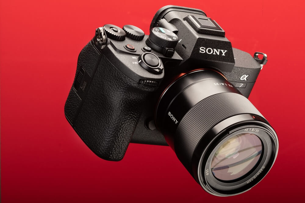 Kham-pha-Sony-A74-cu-Lay-net-sieu-nhanh-cam-bien-33mp-va-kha-nang-quay-4K-sac-net