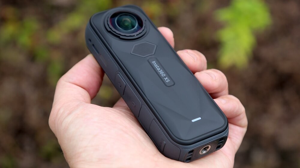 Toplist-camera-vlog-ben-bi-ma-nguoi-dam-me-du-lich-khong-the-bo-lo