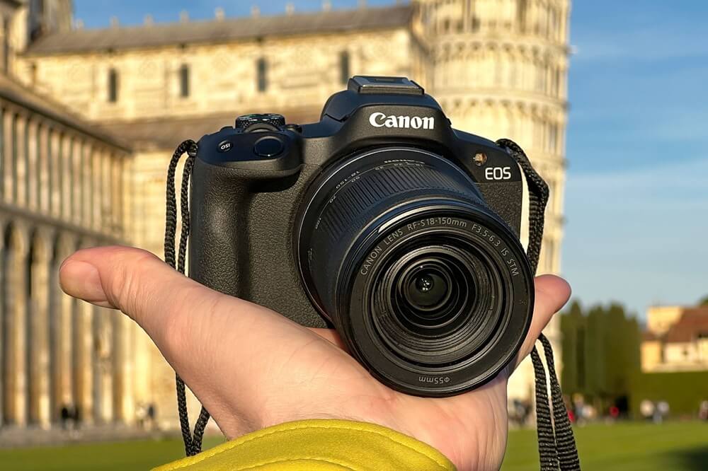 Máy ảnh Canon quay Vlog R50